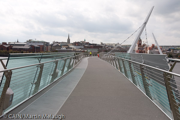 Peace Bridge, River Foyle, Derry - Photo  12  of 22