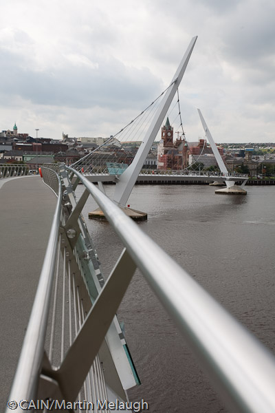 Peace Bridge, River Foyle, Derry - Photo  13  of 22